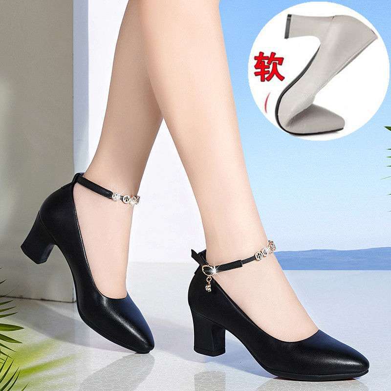 Mom shoes medium heel low heel real soft leather comfortable women's single shoes 2025 new middle-aged women's one-button thick heel leather shoes