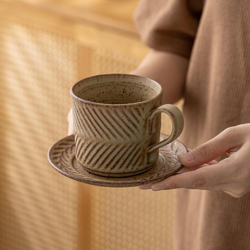

Japanese retro coffee cup high-end exquisite Italian ceramic niche coffee shop latte afternoon tea cup saucer set 280ml