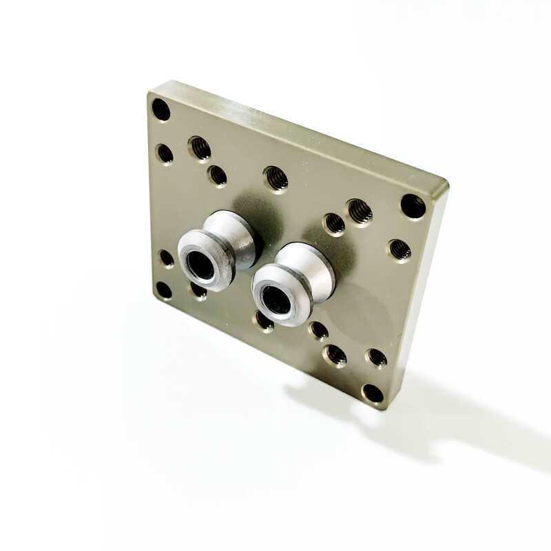 

5kg Manual Quick Change Manipulator - Side View A/B/AB