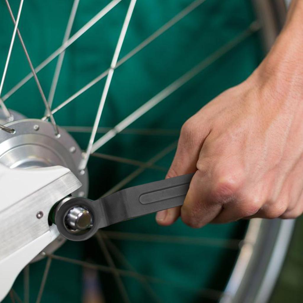 Kątowa szlifierka czteroszczękowy narzędzie do demontażu, akcesoria do regulacji szlifierki, demontaż i montaż tarczy dociskowej