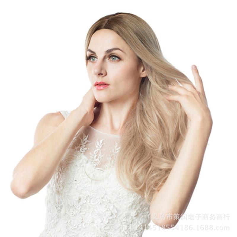 Blonde High Density Temperature Synthetic Wig for Black/White Women Glueless Wavy Cosplay Hair Wig