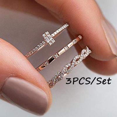 Kristalldünnes, stapelbares, gedrehtes Ringset für Damen, Solitär-Verlobungsringe, vergoldete Ringe