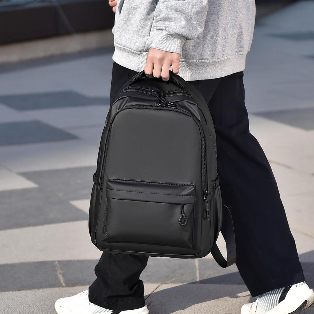 Zaino di Grande Capacità per Studenti e Viaggi: Leggero, Business, Adatto al laptop