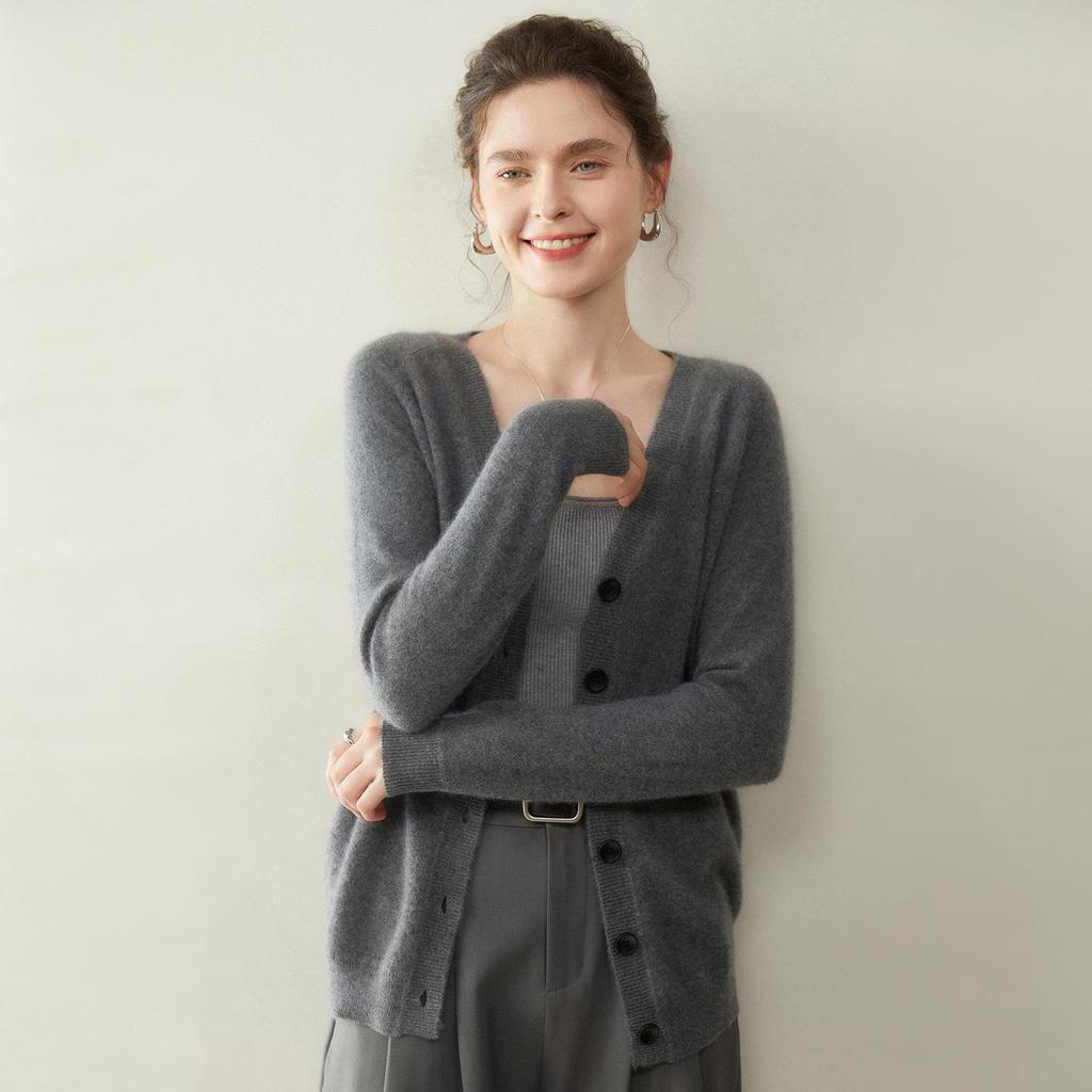 Women's Autumn/Winter Twelve-Needle V-Neck Cashmere Cardigan - Skin-Friendly, Slimming Knit Outerwear Sweater