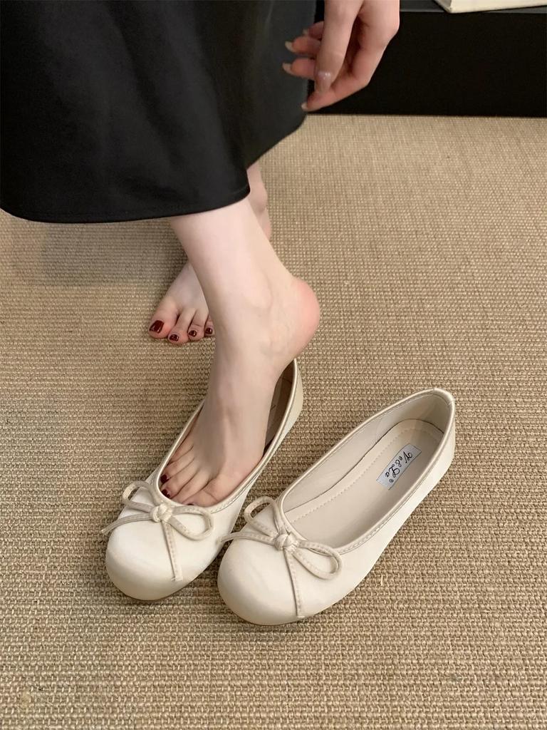 Fashion Fashion Silk Women Ballet Flats Shoes Luxury Designer Shallow Female Round Toe Butterfly-Knot Ladies Slides Shoes