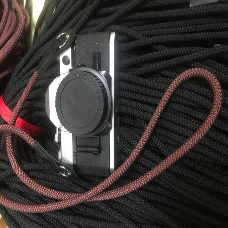 Adjustable Camera Neck Strap Durability Nylon Webbing With Secure Metal Clip For DSLR Mirrorless Cameras 100cm Length