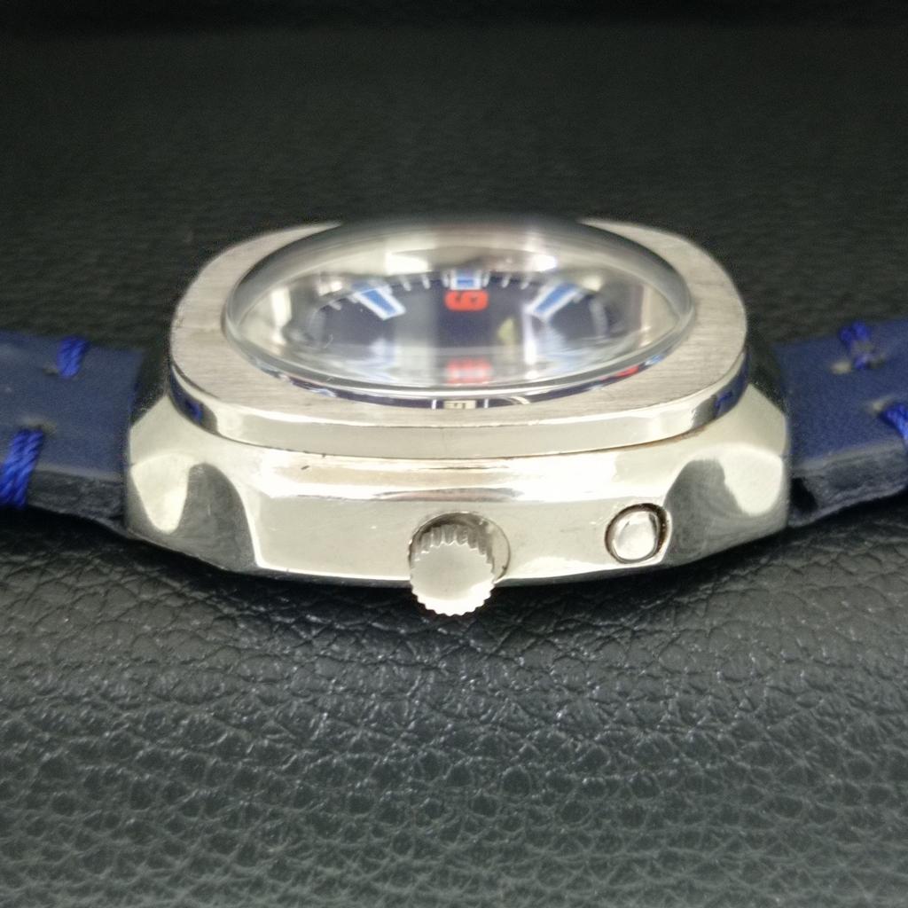 RARE VINTAGE RICOH R31 AUTOMATIC JAPAN MENS BLUE COLOR DIAL WATCH A707932-1