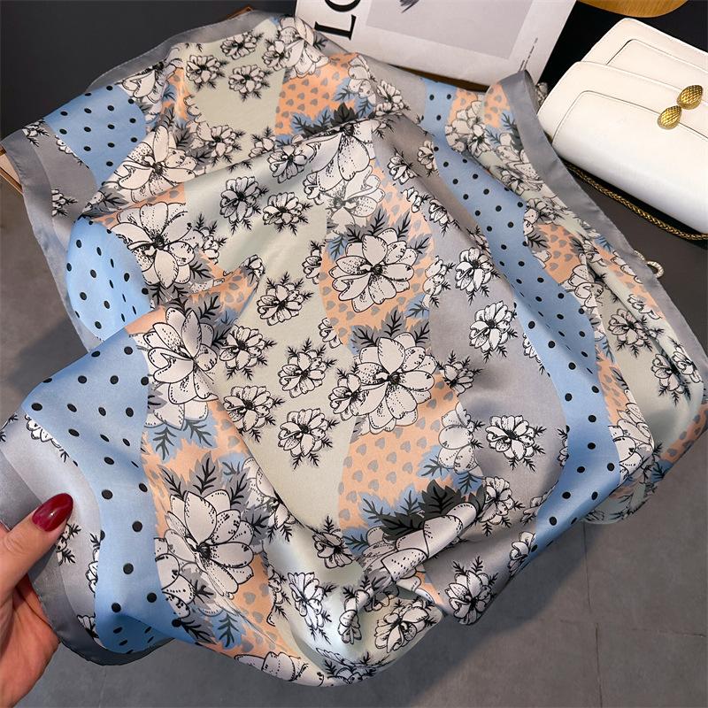 Fashion Versatile Small Square Scarf Simulation Silk Scarf Headscarf Women'S Spring Summer Scarf Printed Neck Protection Scarf Professional Scarf