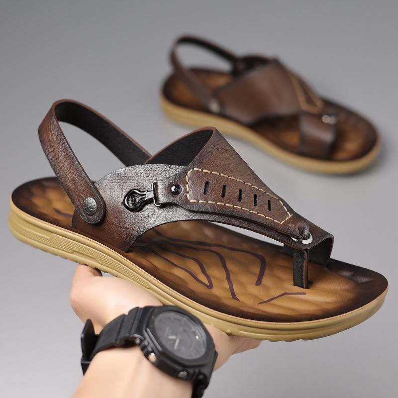 Fashion Summer Soft-soled Anti-slip Beach Shoes for Men 2025 New Designer Slippers Male Solid Color Fashion Casual Leather Sandals Man