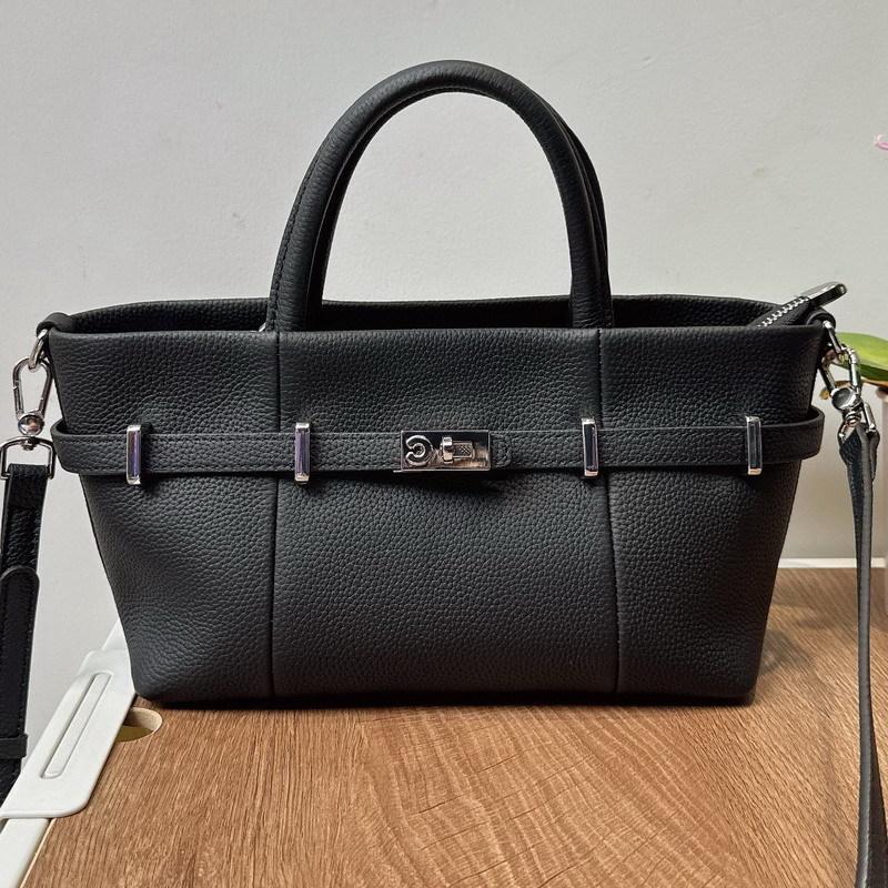 

New cowhide leather simple horizontal small tote bag vegetable basket single shoulder crossbody handbag women s bag 25cm*12cm*16cm чорний
