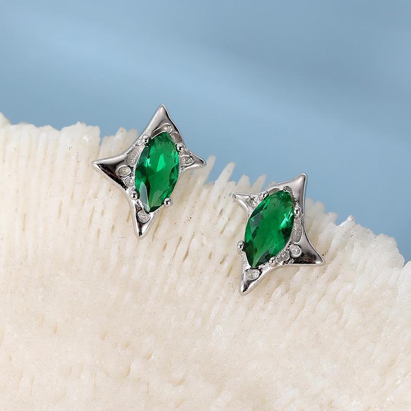 

Серьги Banyan Tree S925 Silver Emerald Star нестандартной формы для женщин — ретро-легкий роскошный дизайн высокого класса. ES2327 платиновый