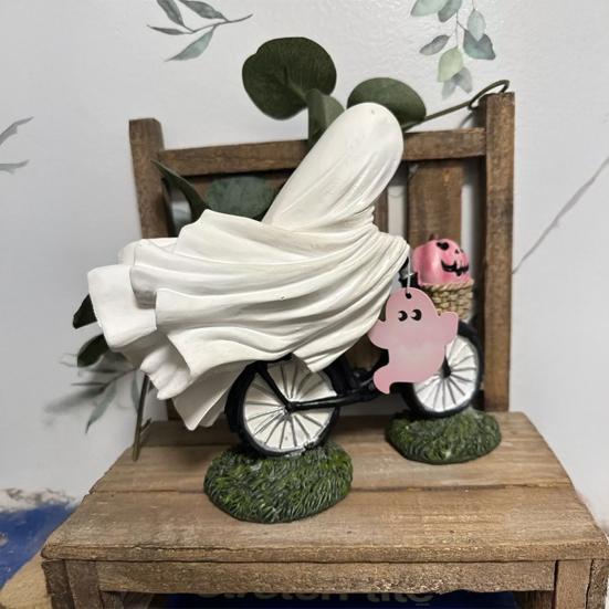 Bike Rider Ghost Statue Resin Ghost Riding on A Bicycle
