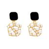 Korean retro square pearl earrings, women's port style dripping oil, black stud earrings, premium design earrings.