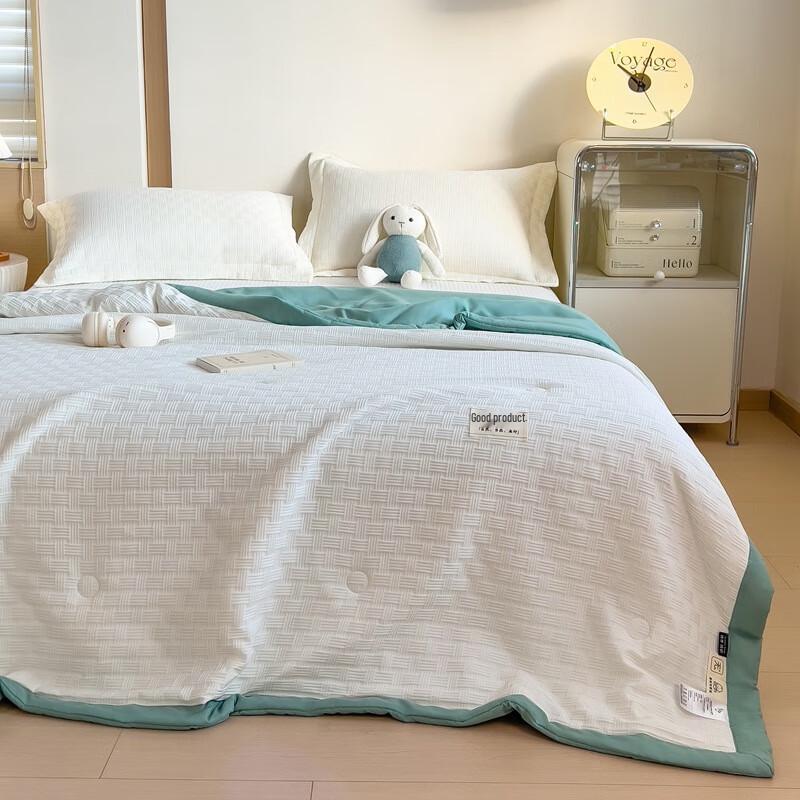 Lilang Waffle Weave Summer Quilt