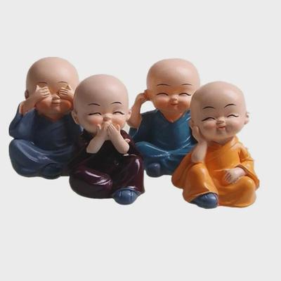 Rozkošné pryskyřičné ozdoby do auta Čtyři mniši – Kreativní kreslené panenky Shami pro interiérovou dekoraci