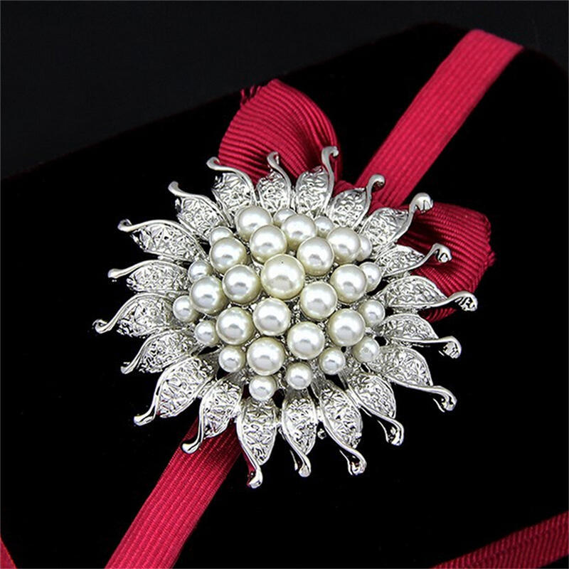 Vintage Silver Plated Imitation Pearl Beads Flower Brooch For Wedding Gift