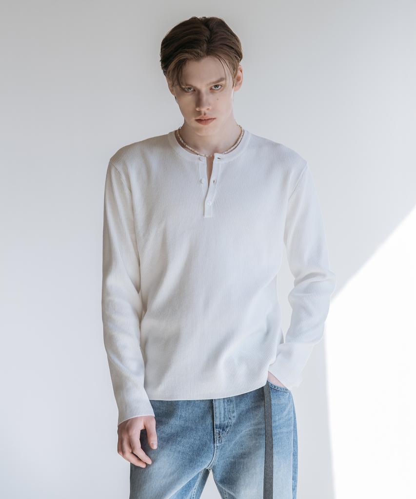 Dekkoloso Veil Henley Neck Knit [White]