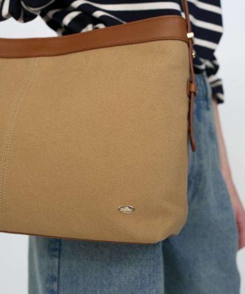 Depound Offback Shoulder [Beige]
