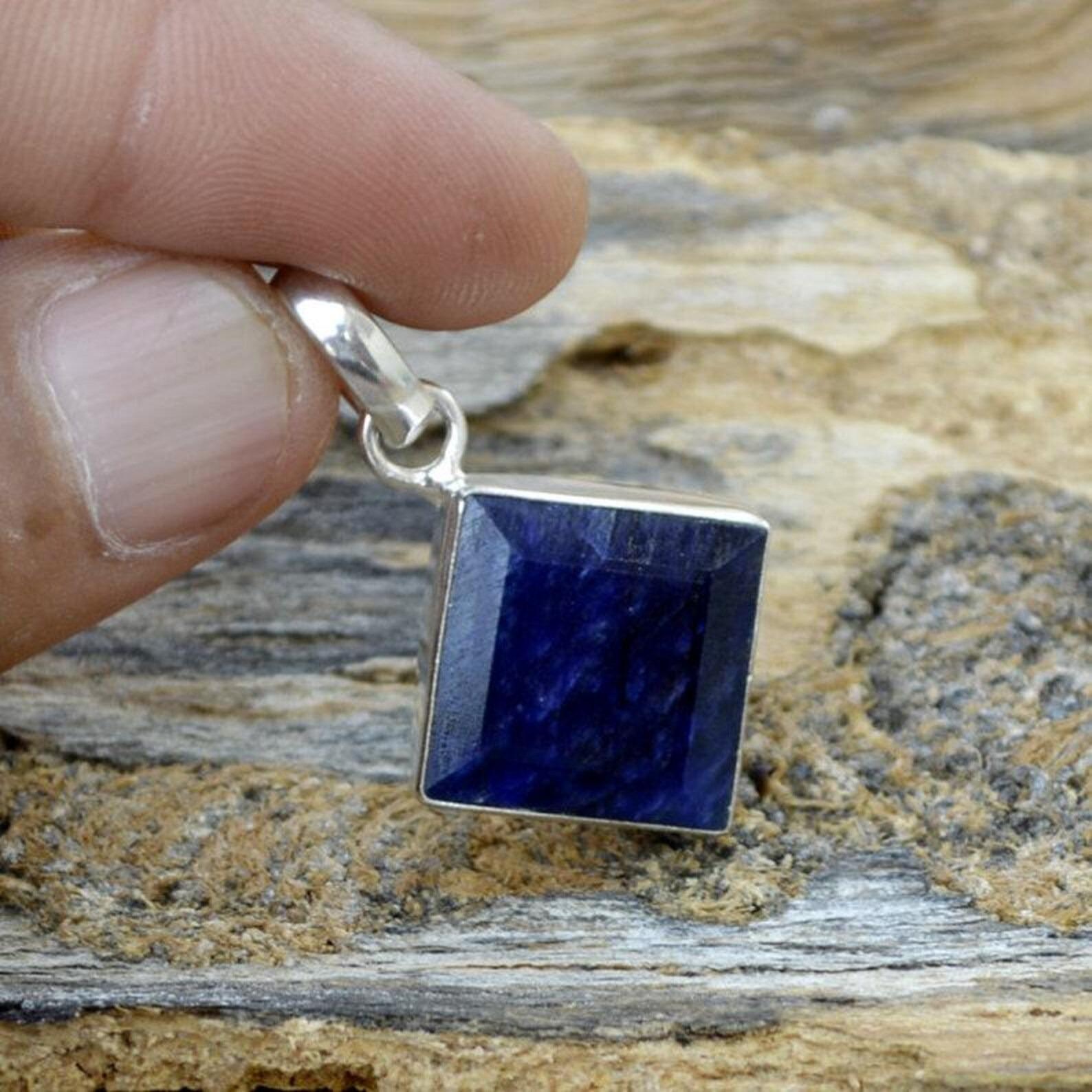 

Genuine Raw Blue Sapphire Gemstone 925 Sterling Silver Pendant, Handmade unique Gift Pendant срібний