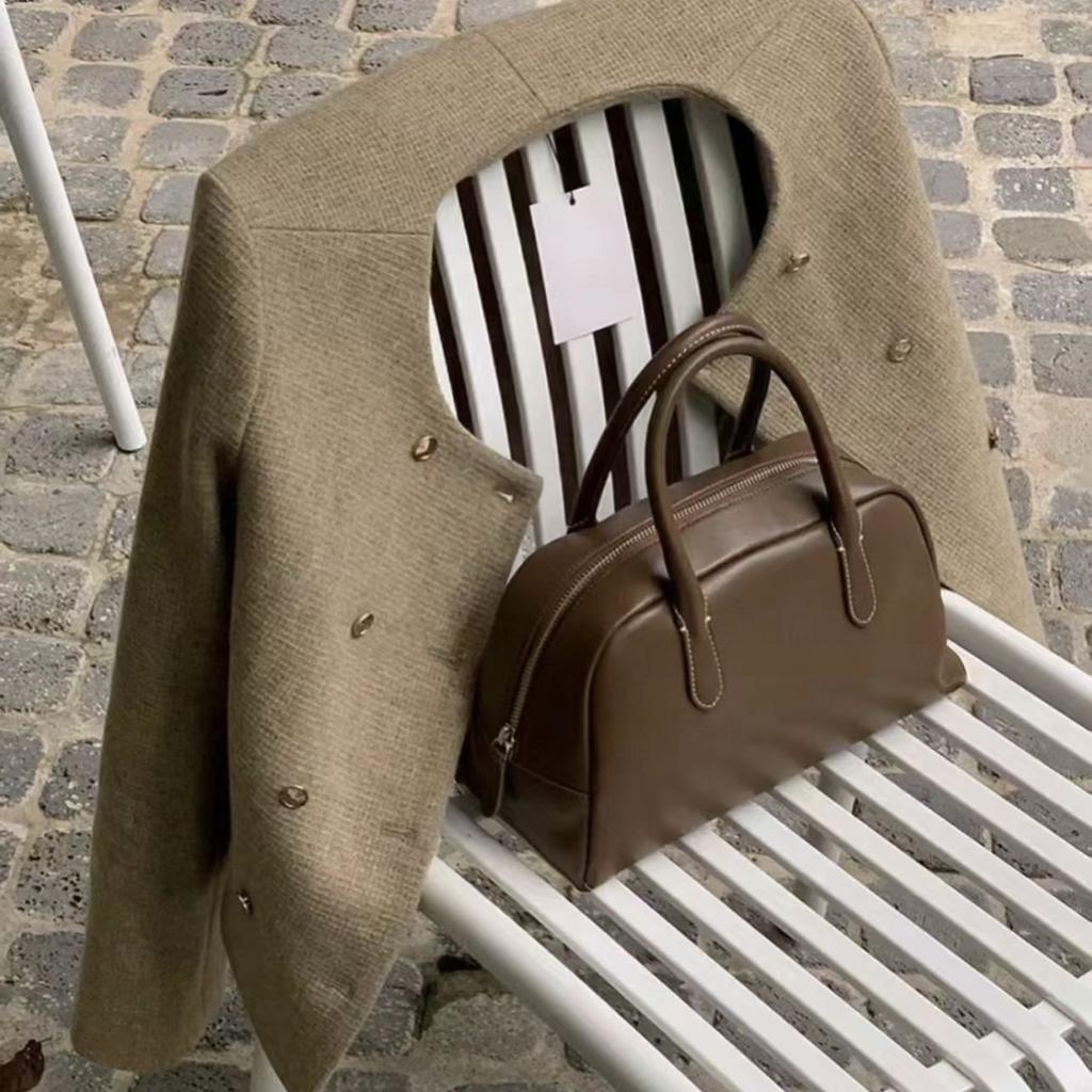 Bowling Leather Boston Matte Vintage Handbag, Large-capacity Commuting Bag