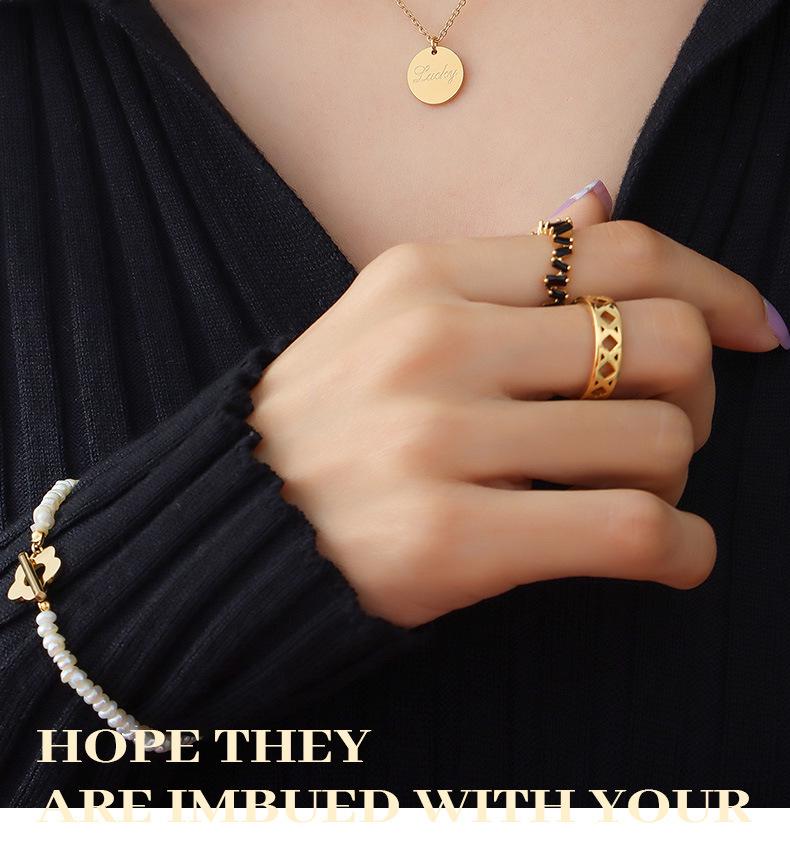 18K Gold Plated Lucky Round Pendant Double Layer Clavicle Necklace - European and American Style