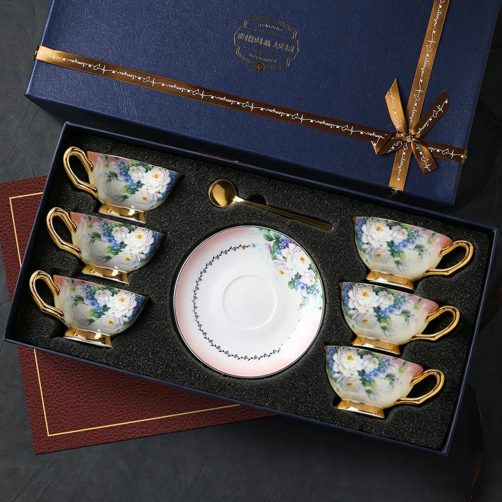 Elegante Set Regalo Tazze da Caffè e Sottotazze in Ceramica Stile Europeo