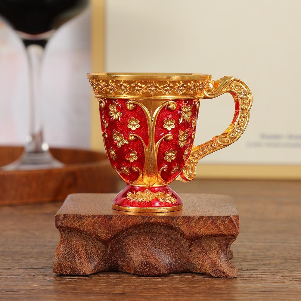 European Light Luxury Handle Cup, Alloy Relief Mini Vodka Glass, Portable Vintage Goblet, Creative Home Table Decoration, 1pcs