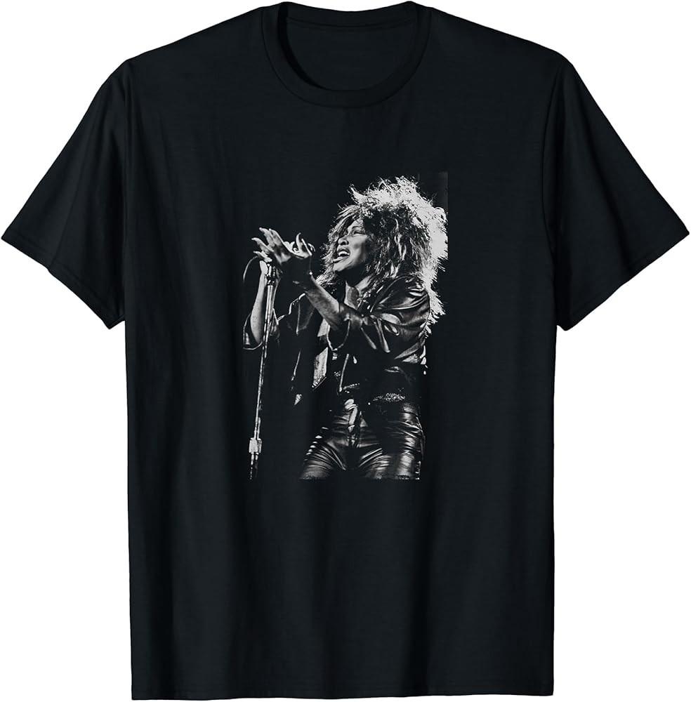 Tina Turner Performing Live By Stephen Wright T-Shirt S