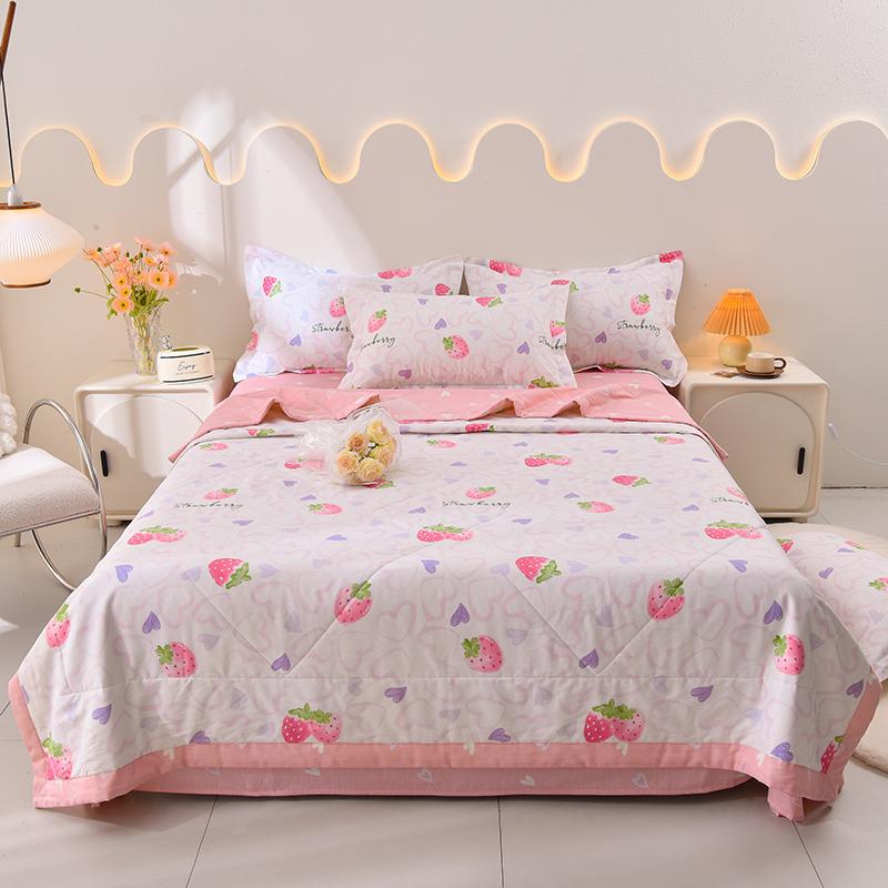 Cute Bear Pattern Summer Quilt Cartoon Style Natural Cotton Soft Thin Quilt Air Conditioning Quilted Quilt for Kids Boys Girls