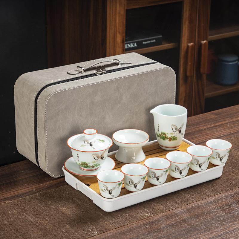 Celadon travel tea set creative kung fu ceramic cover bowl teacup tea tray full set of business gifts