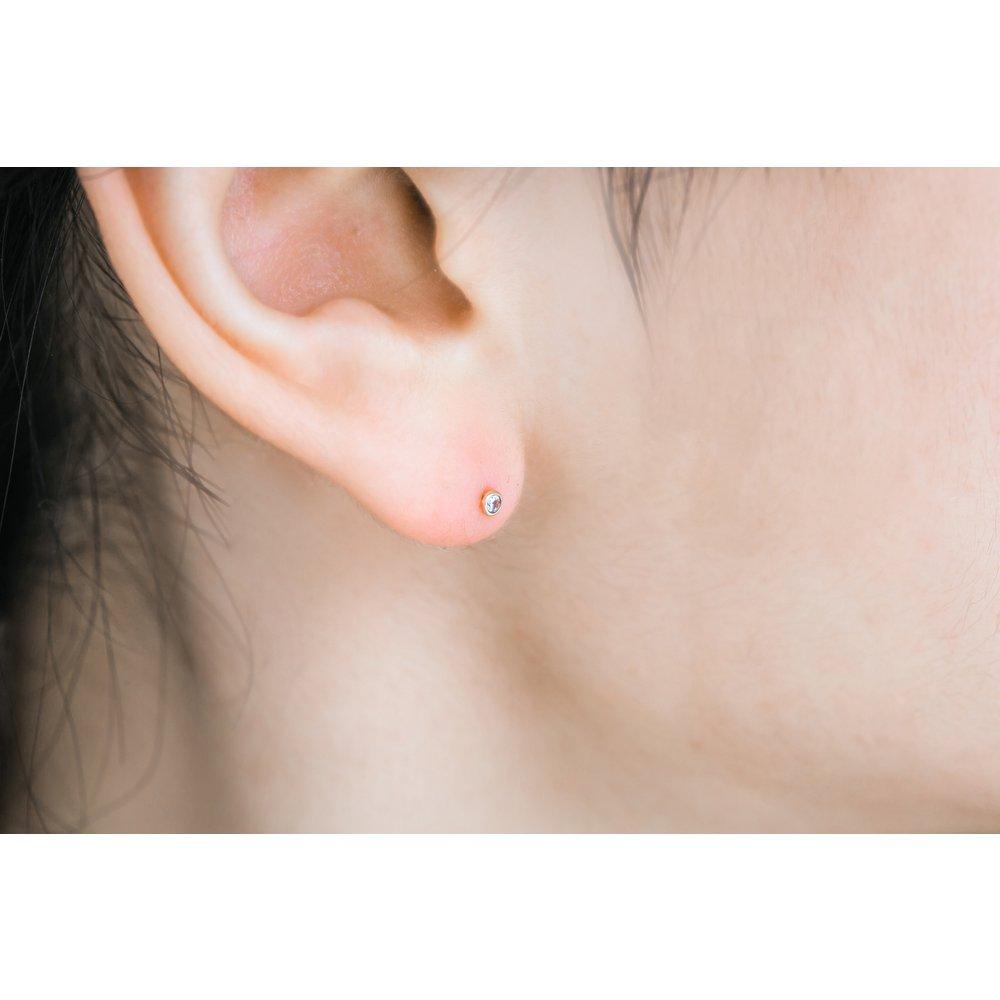 14K Rose Pink Round Bezel Setting Cubic Piercing (1 Piece)