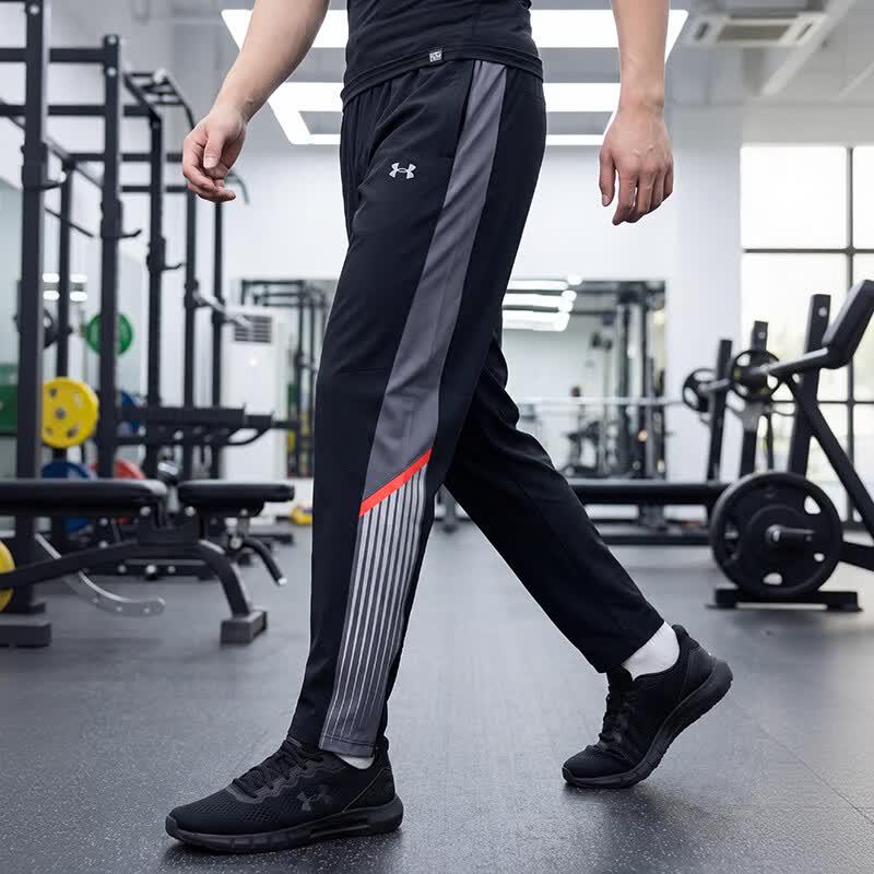 Under Armour Men s Woven Track Pants EU 40
