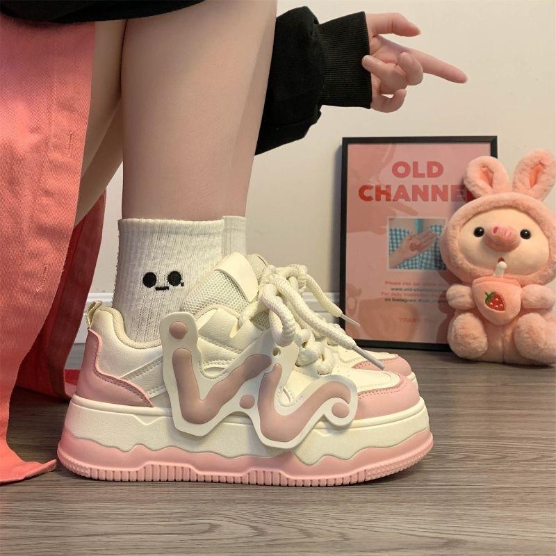 Dopamine platform white shoes women's 2025 autumn and winter new versatile casual shoes American trend design board shoes