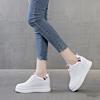 2026 Frühling Sommer Damen Weiße Plateau-Sneakers Echtes Leder Keilabsatz Versteckter Absatz 7cm Lässige Walking-Schuhe Atmungsaktiv
