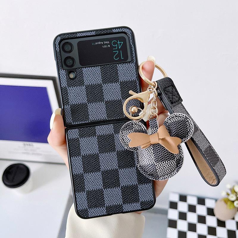 Chessboard Folding Screen Clamshell Mobile Phone Case For Samsung Zflip4 Bow Tie Mouse Pendant Portable Rope