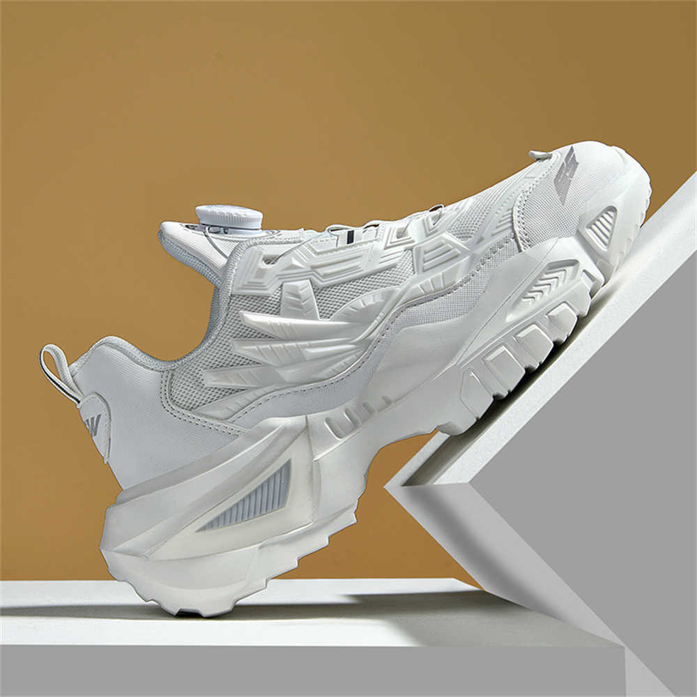 Fashion Increase Height Non-slip Men Sneakers Black Casual Luxury Brand Men Shoes White Trainers For Men Sports Krasovka Fat