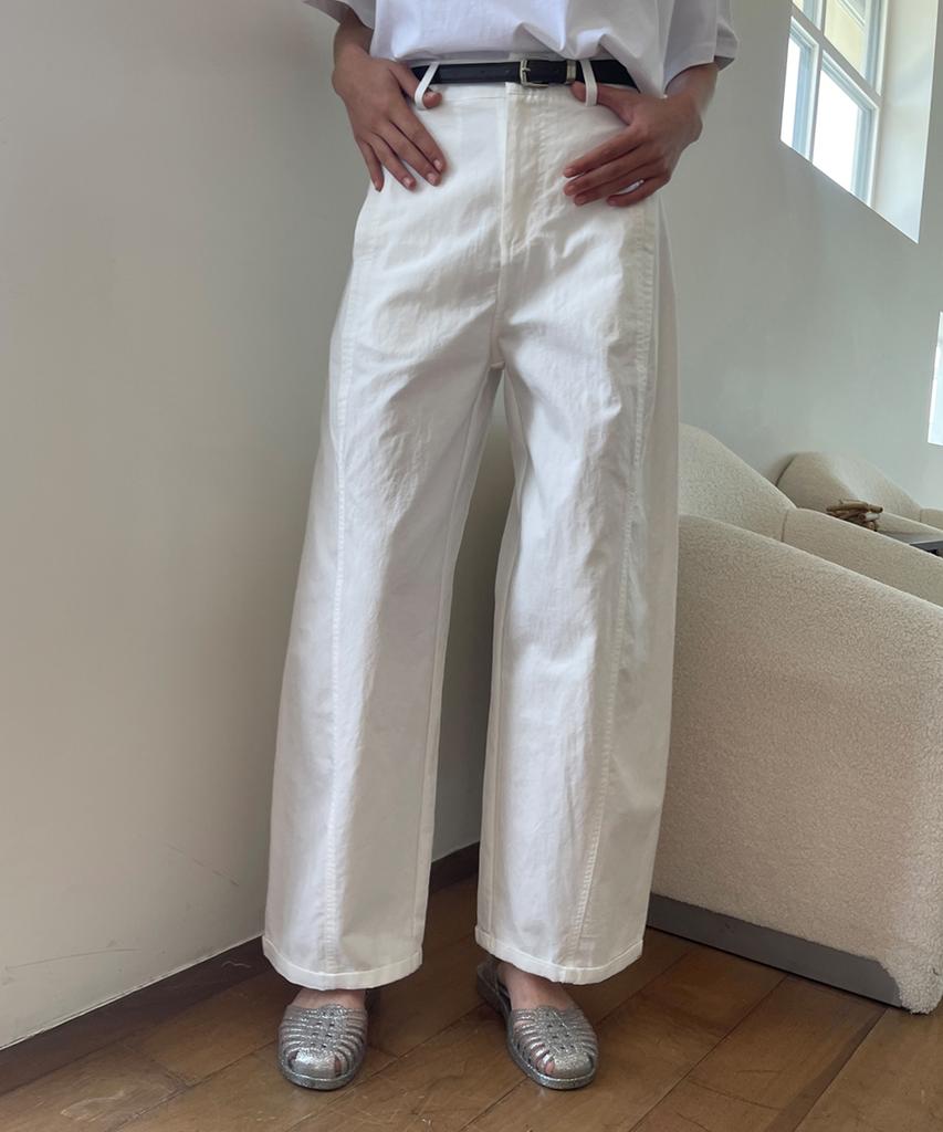 RAVEROUS Belted Balloon Pants_White