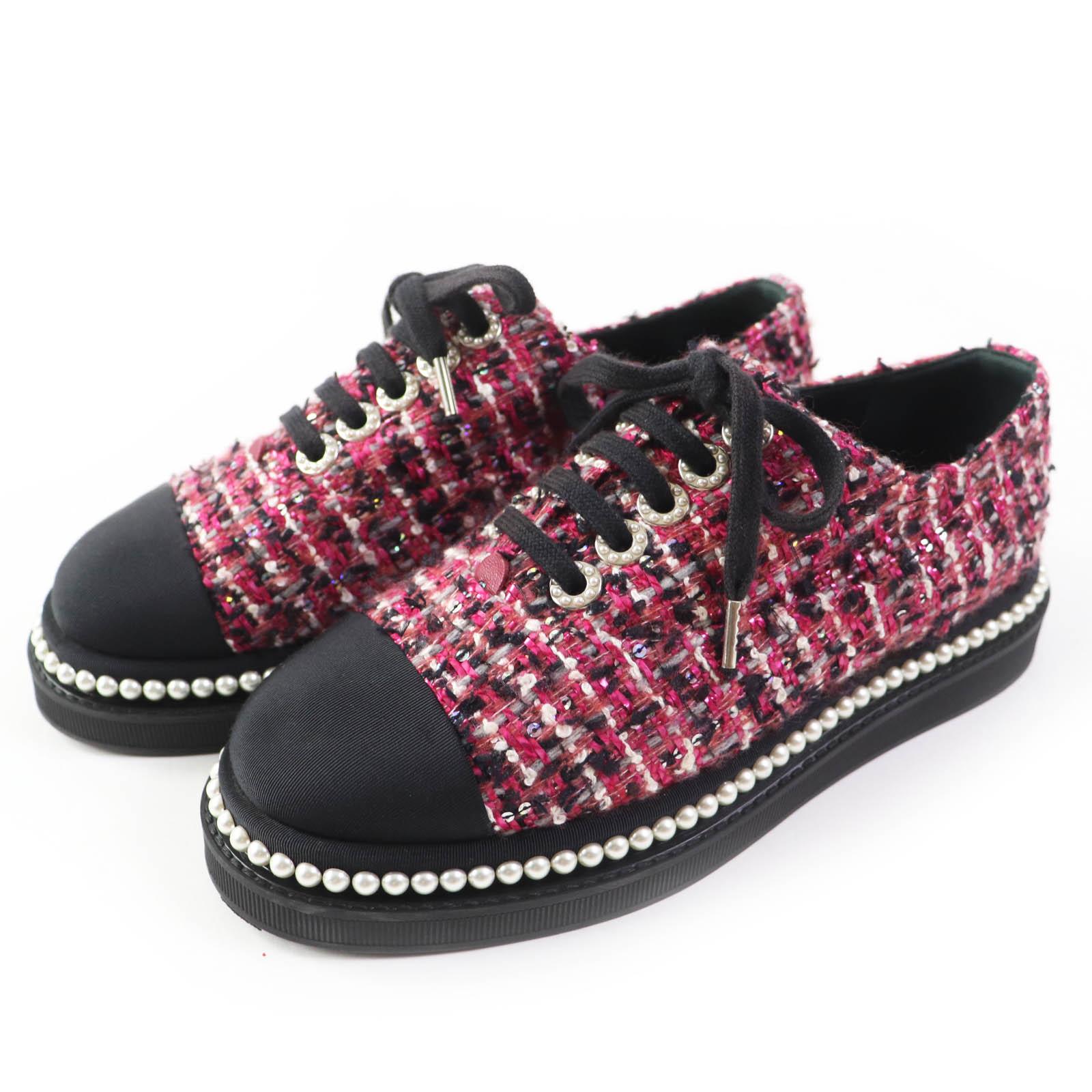 

Excellent CHANEL Low cut sneakers with sequins and F pearls Pink black Women 35 Used