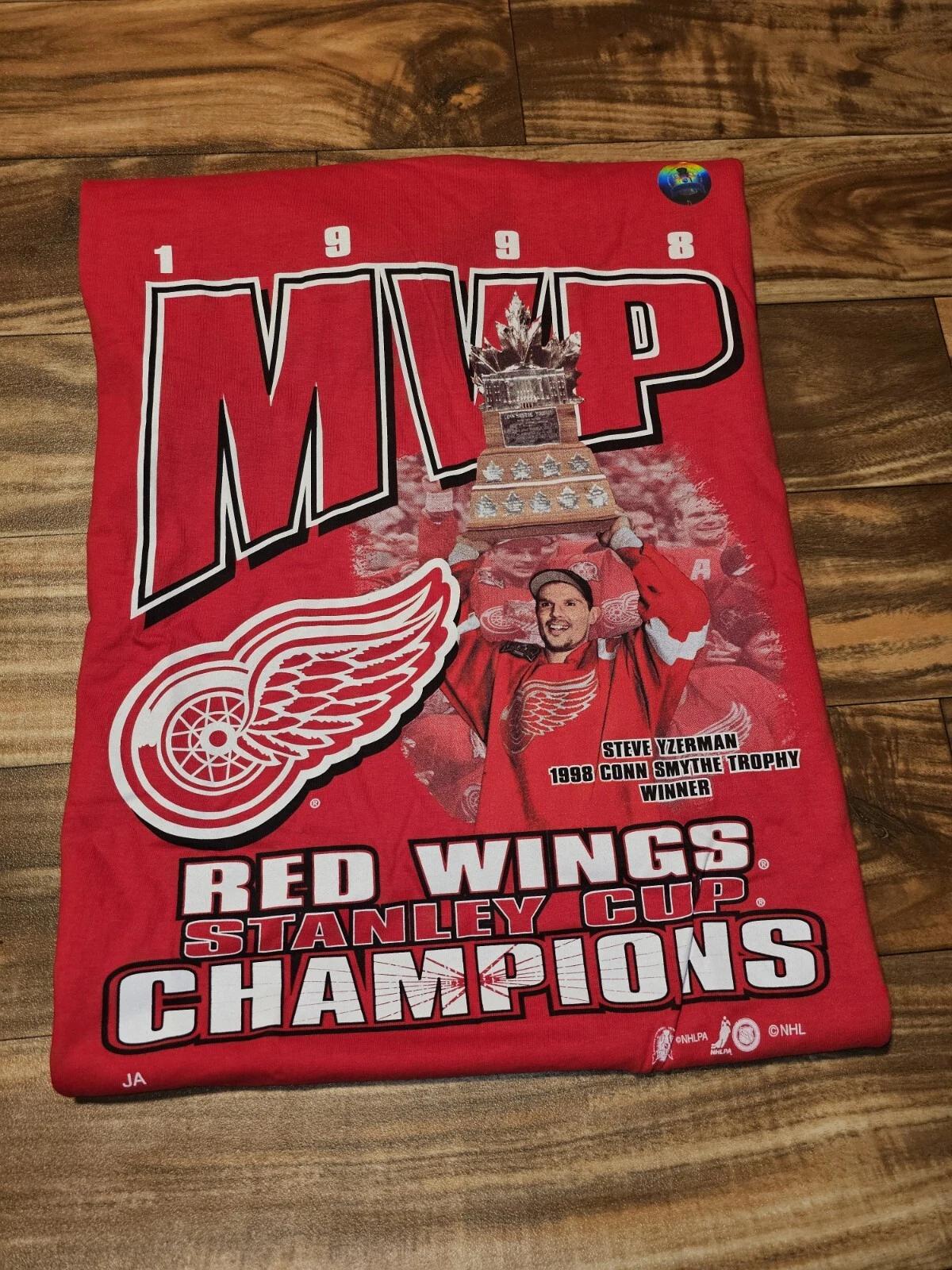 NEW Vintage Detroit Red Wings 1998 Stanley Cup Champions Vtg T Shirt Size Medium 4XL