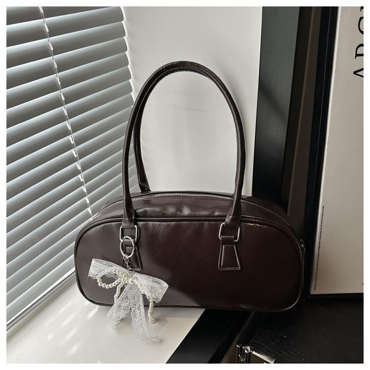 Korean Version Niche Retro Popular Portable Boston Bag Women 2025 New Fashion Versatile Simple Shoulder Armpit Bag