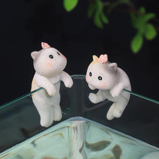 Miniature Hanging Cat Figurines Flower Pot Vase Hugger Resin Kitten Planter Pot Hanger