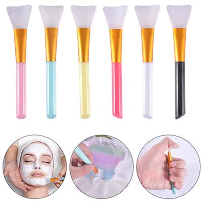 Cuidado facial – Herramientas para aplicar mascarillas