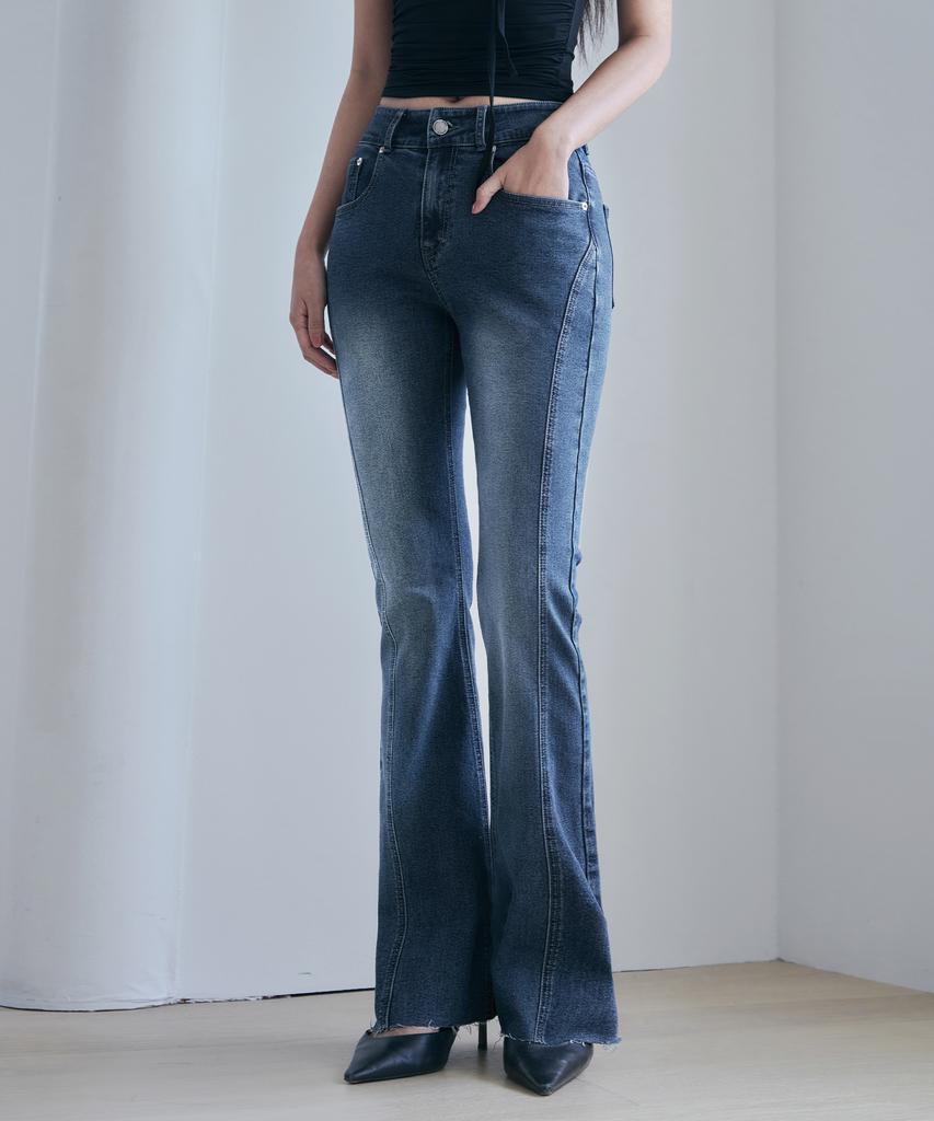 Awodeijeu Slash Line Bootcut Denim Pants [Blue]