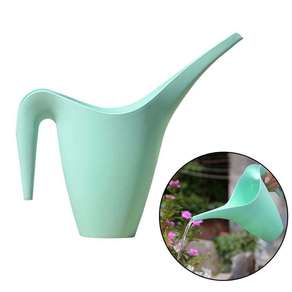 Flower Watering Pot Garden Watering Jug Plastic Watering Can Easy To Handle