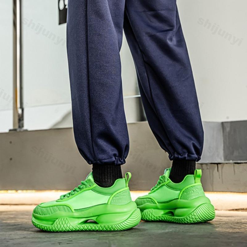 Mode Herren Freizeitschuhe 2025 Frühling Neu Mesh Atmungsaktiv Modetrend Sportschuhe Bequem Vielseitig Dicke Sohle Klobige Sneaker
