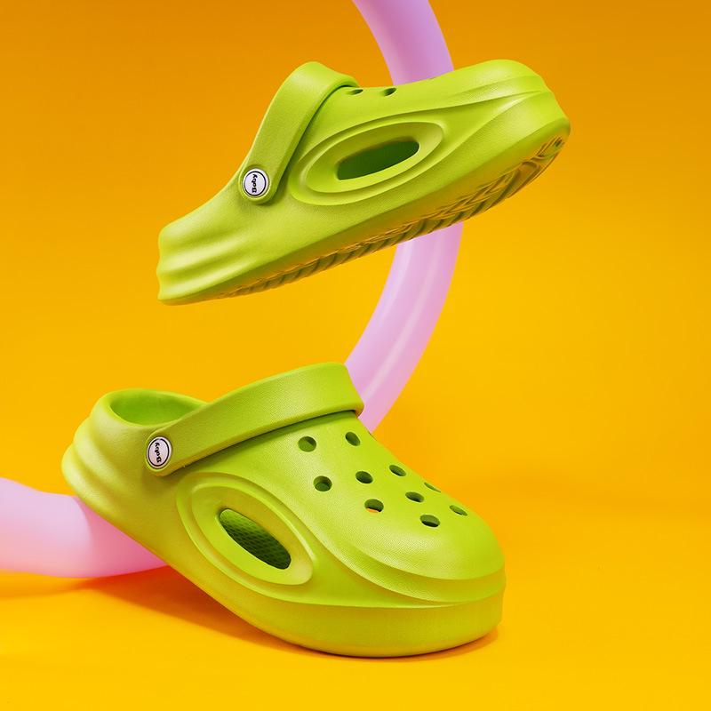 EVA Kids  Non-slip Closed-toe Summer Slippers for Boys and Girls 26/27
