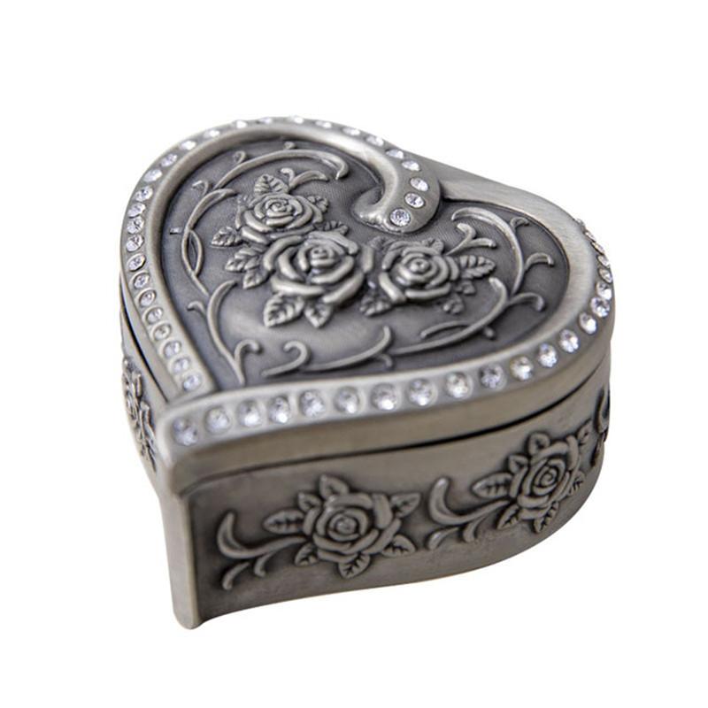 

1 Pcs Vintage Flower Carved Heart-Shaped Zinc Alloy Jewelry Box Organizer Classic Ornaments for Necklace Ring Storage 6.5X6.5X3cm