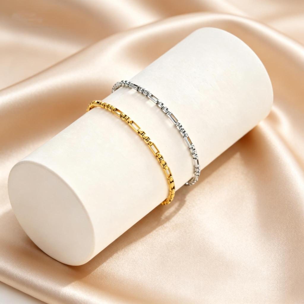 Minimalist Stainless Steel Anklet Bracelet for Women Fashion Gold Plated Adjustable Chain Anklet Foot Jewelry Summer Beach Party
