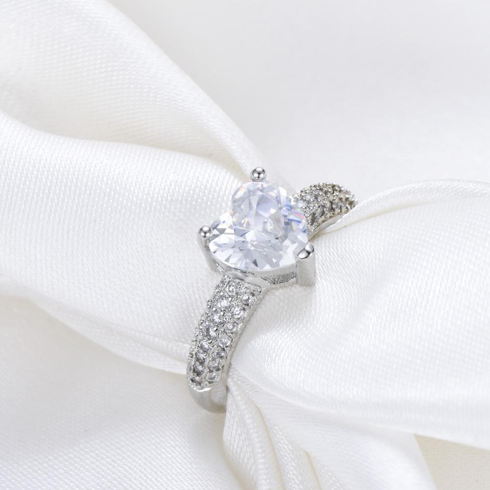 Heart Shaped Zircon Ring for Women Elegant Plated White Gold Jewelry Gift