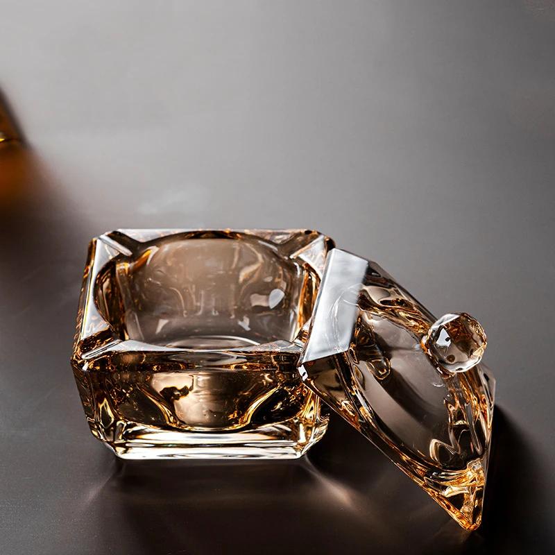 Luxury Crystal Glass Ashtray with Lid Household Wind and Fly Ash Cigar Ashtray Living Room Home Decoration Cigar Accessories